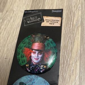 Disney Disneyland Alice thru the looking glass mad hatter Chester cat the queen